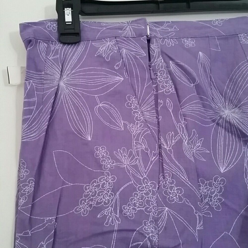 Capri pants - Picture 3 of 4